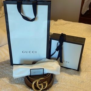 GUCCI, wide brown leather Double G belt. Size M.  Certificate of authenticity